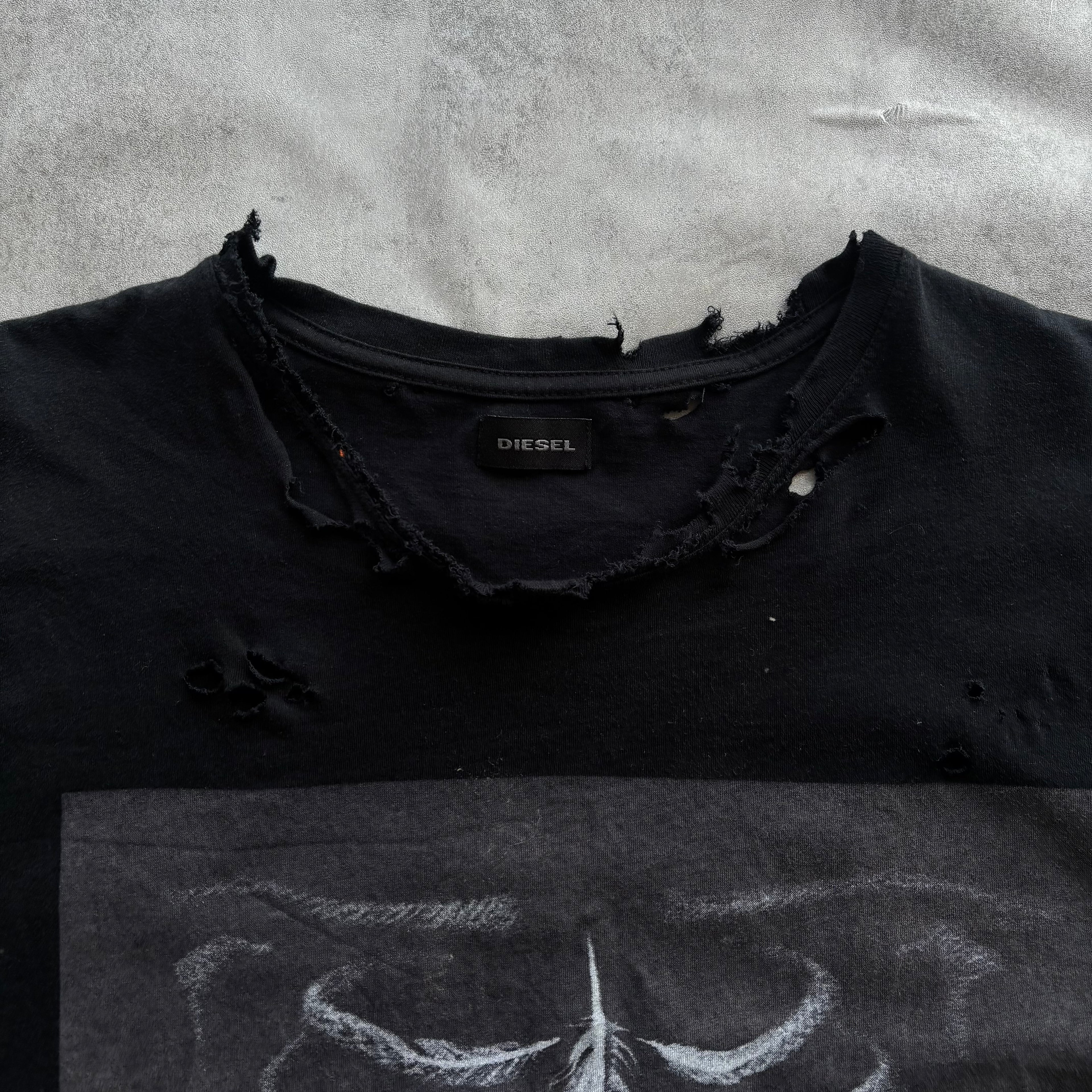 DIESEL DISTRESSED TOP