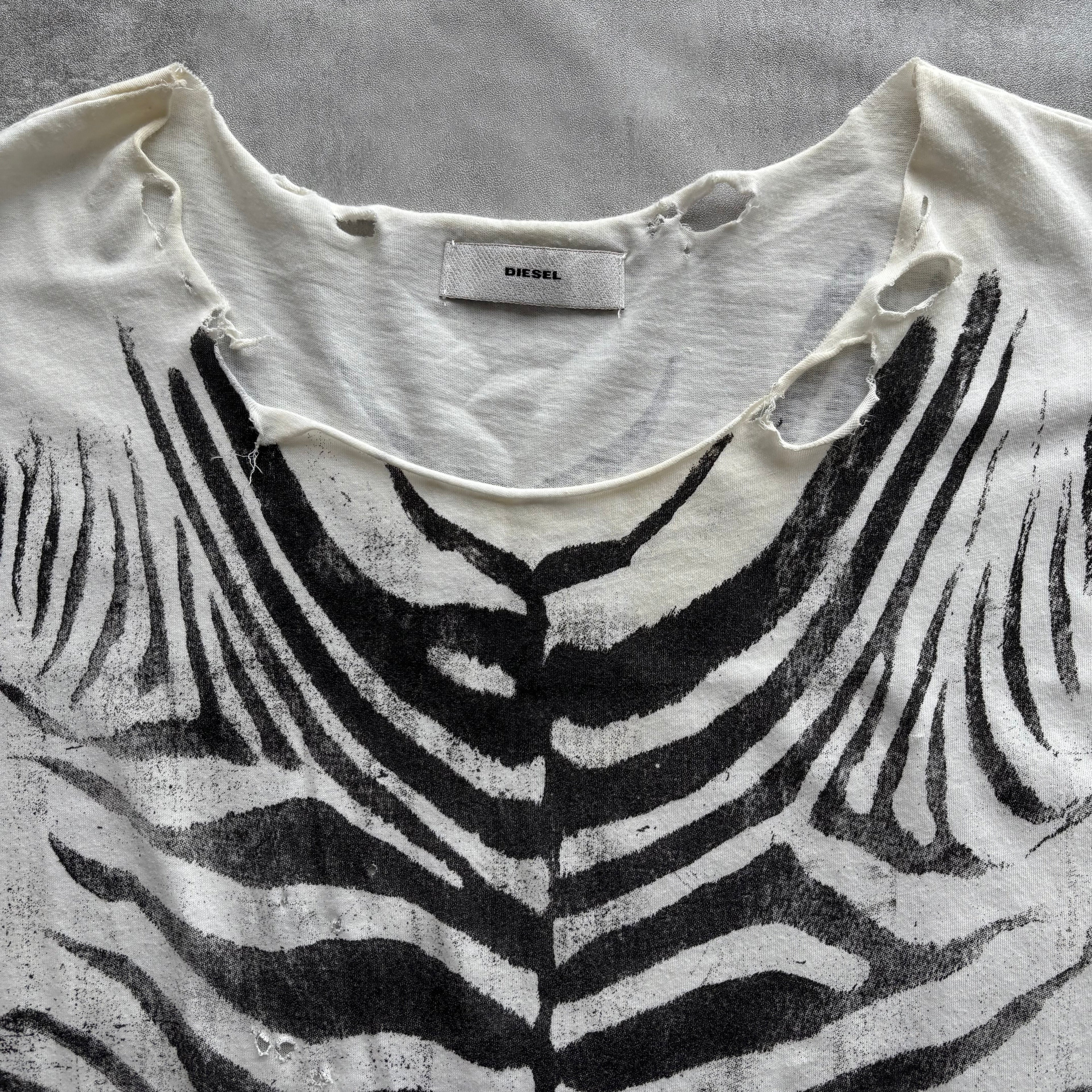DIESEL DISTRESSED TOP