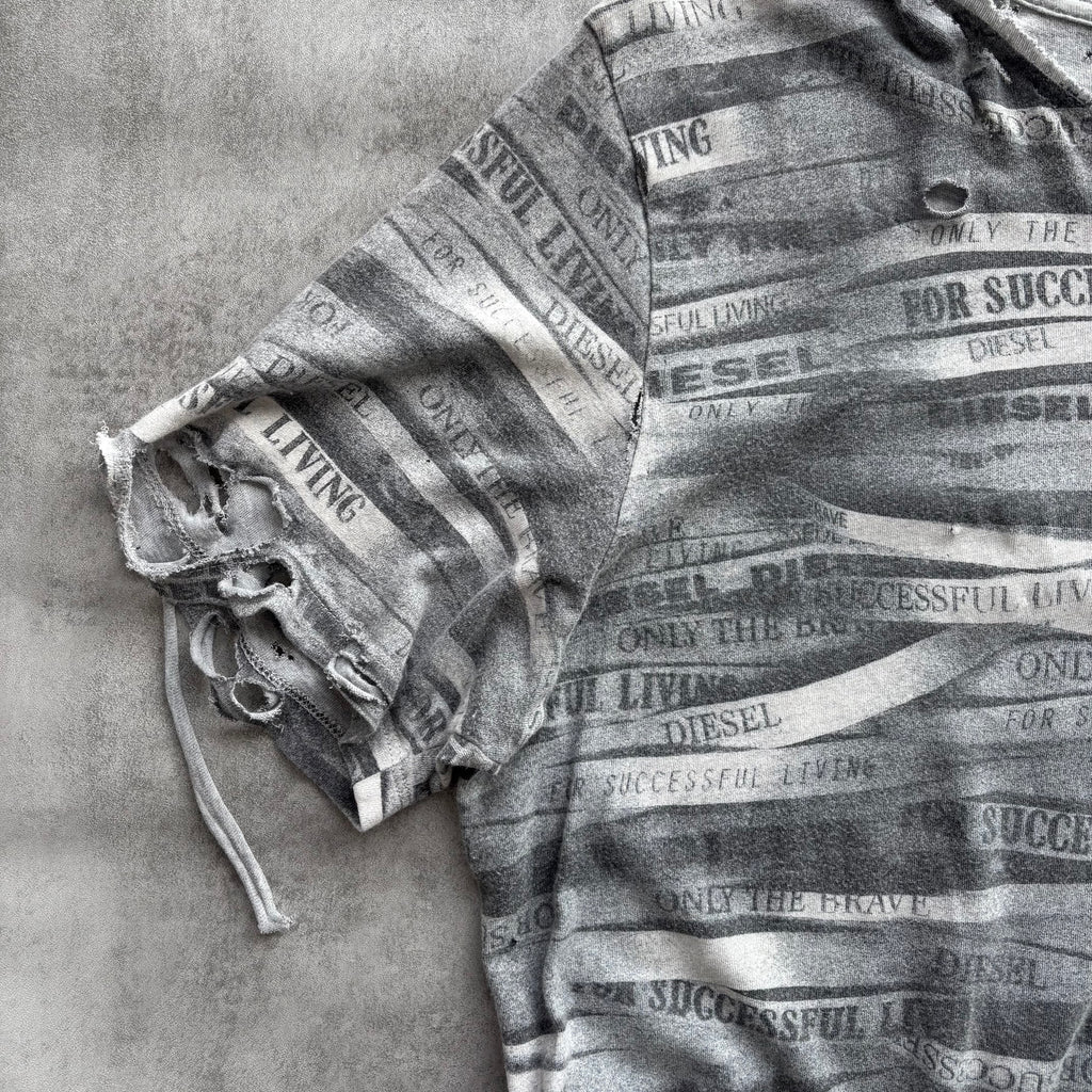 DISTRESSED DIESEL T-SHIRT