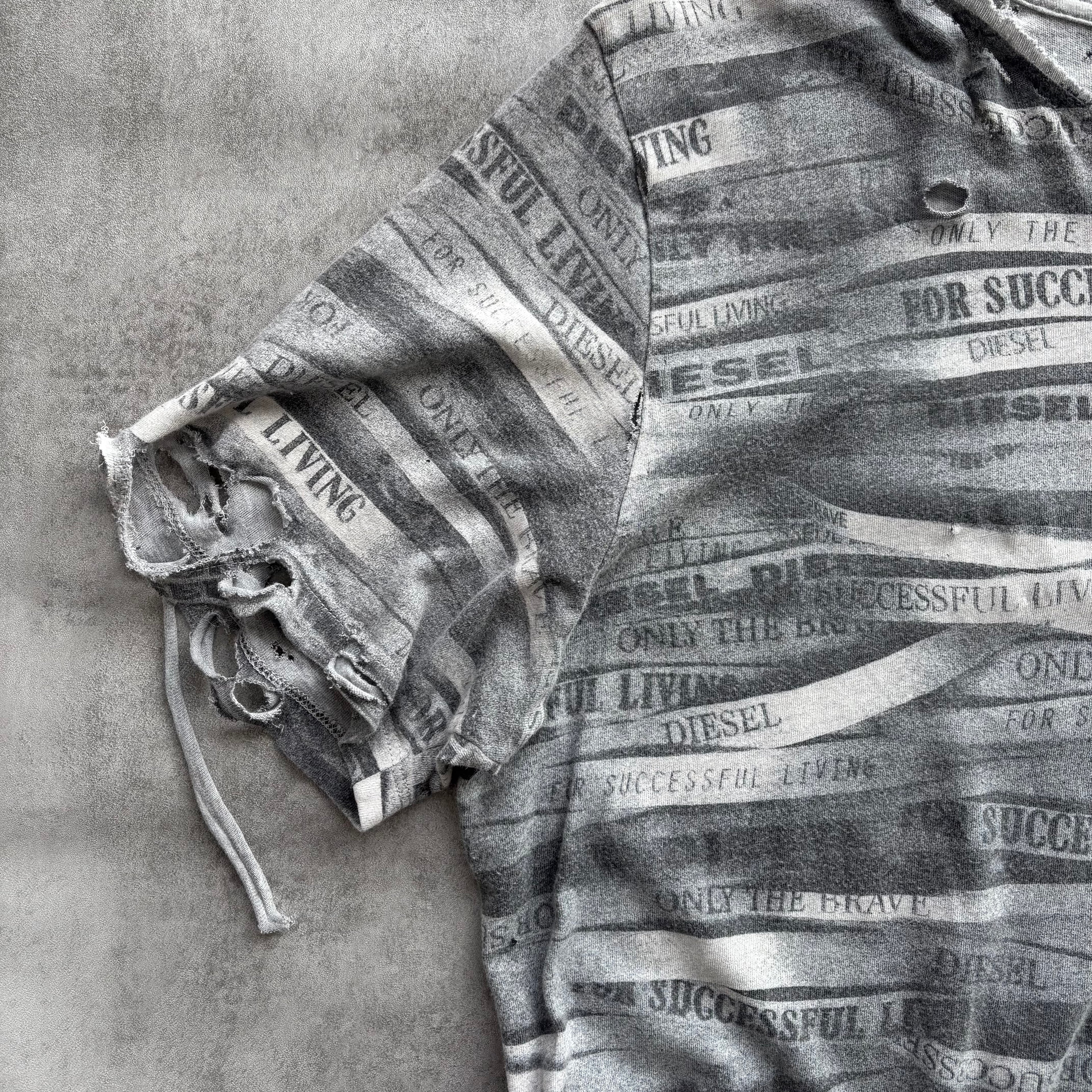 DISTRESSED DIESEL T-SHIRT