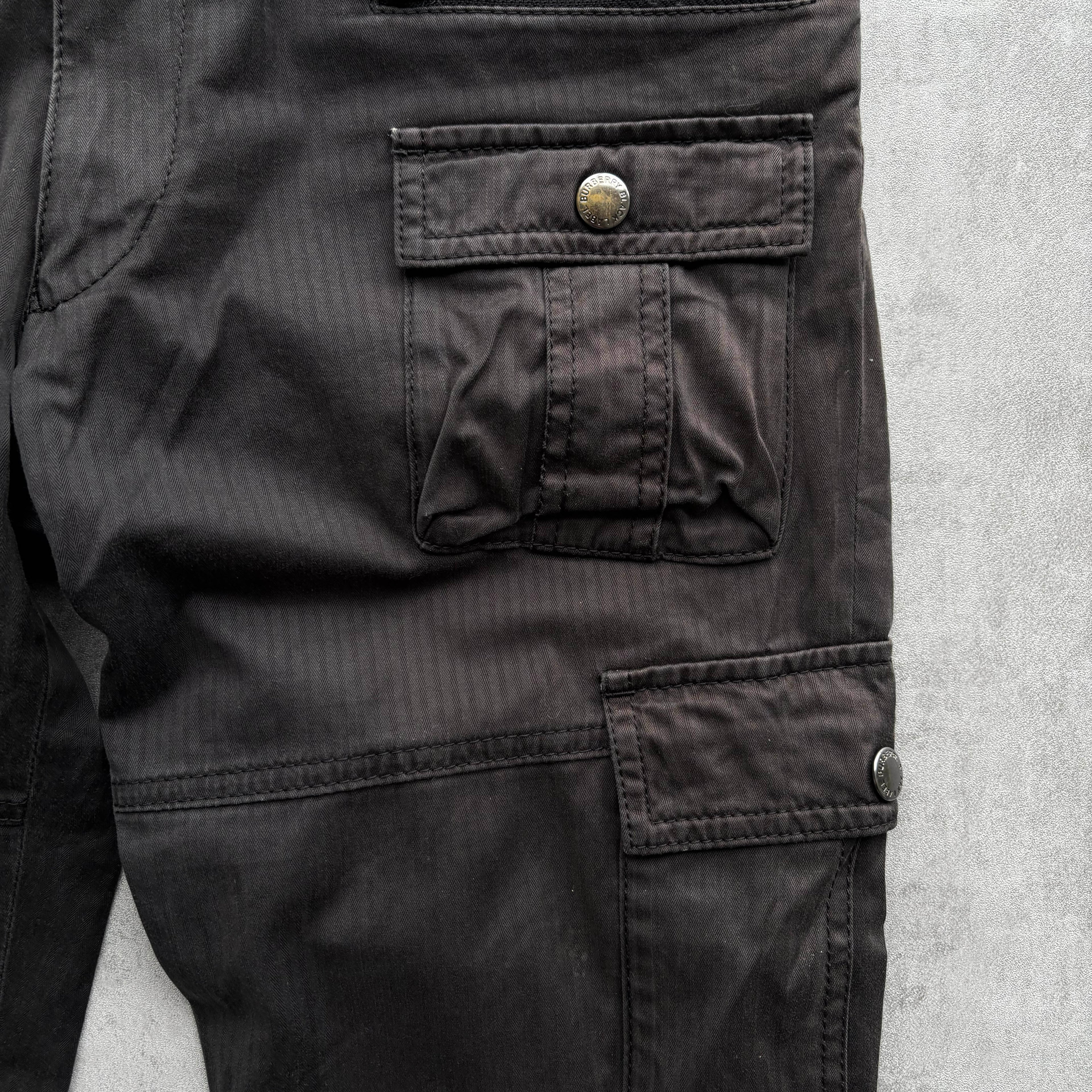 BURBERRY CARGO TROUSERS